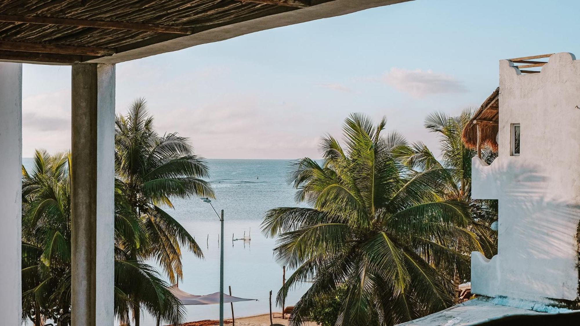 El Fuerte Beach Apartments Mahahual Cameră foto
